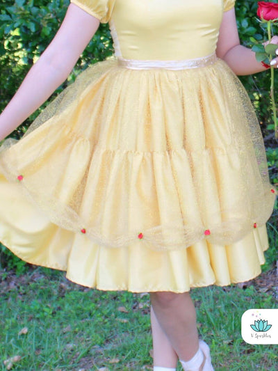 Red Rose Beauty Princess Dress-Up Overskirt for Women – Perfect for Halloween and Disneybounding – Channel your inner Belle with this stunning red rose dress-up overskirt, perfect for Halloween parties, Disneybounding adventures, or special events. Available in mid-size and plus-size options.