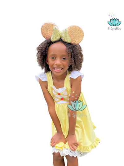 Belle Fashion Dress for Play and Fun: This fashion-forward Belle dress is not only perfect for dressing up but also makes a wonderful addition to pretend play and dress-up games.