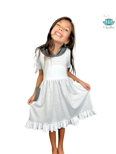 Bluey Muffin Halloween Costume for Kids: Fun and colorful Bluey Muffin dress, ideal for Halloween costumes, play pretend, or dressing up for any occasion.