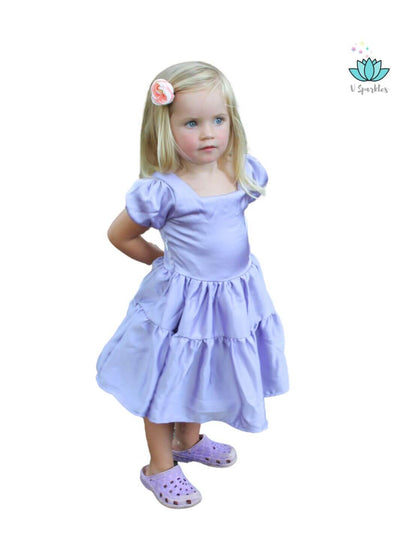 Enchanted Tower Princess Dress Set for Kids – Ideal for Disneybounding and Special Occasions – This Rapunzel-inspired purple dress set is perfect for toddlers and young girls attending Disneybounding adventures, holiday events, or birthday parties.