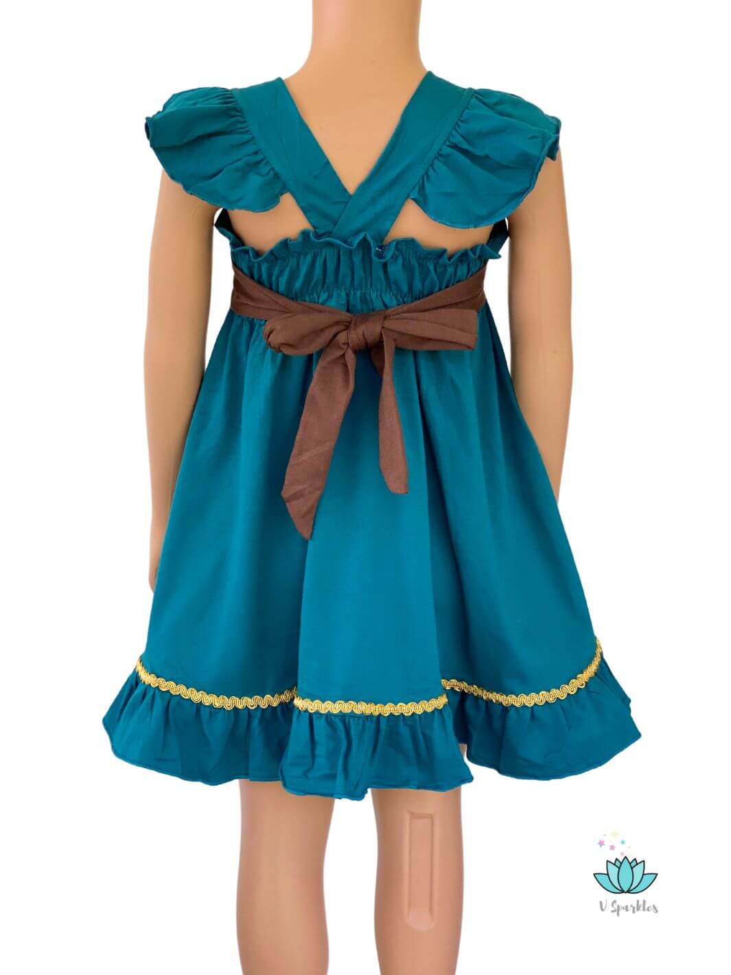 Merida Playtime and Dress-Up Game Outfit: This Brave-themed dress is great for dress-up games, helping kids embody the courage and strength of Merida.