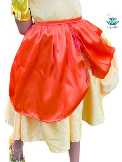 Yellow Princess Video Game Dress Set for Girls – Ideal for Disneybounding and Holiday Celebrations – This Princess Peach-inspired yellow dress set is perfect for creating a fun look at Disneybounding events, holiday parties, or themed celebrations.