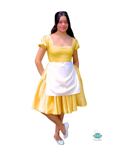 Lily Pad Princess Waitress Dress-Up Overskirt for Adults – Ideal for Disneybounding and Holiday Celebrations – This elegant waitress dress-up overskirt is perfect for creating a Princess Tiana-inspired look at Disneybounding events, holiday parties, or special celebrations. Available in mid-size and plus-size options.