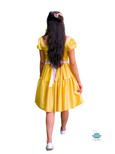 Lily Pad Princess Waitress Dress-Up Overskirt for Women – Easy Princess Tiana Costume Transformation – This waitress-inspired overskirt offers an easy and magical transformation into Princess Tiana for adults attending Halloween or Disneybounding events. Available in mid-size and plus-size options.