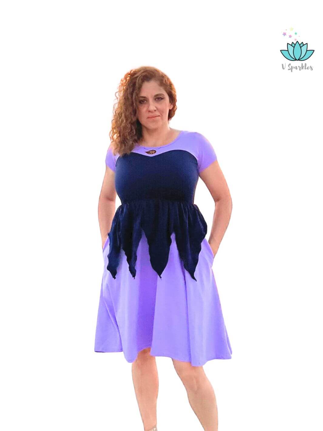 Play Pretend Ursula Sea Witch Dress for Adults: Dive into the world of play pretend with this enchanting Ursula sea witch dress, perfect for dress-up games and themed events.